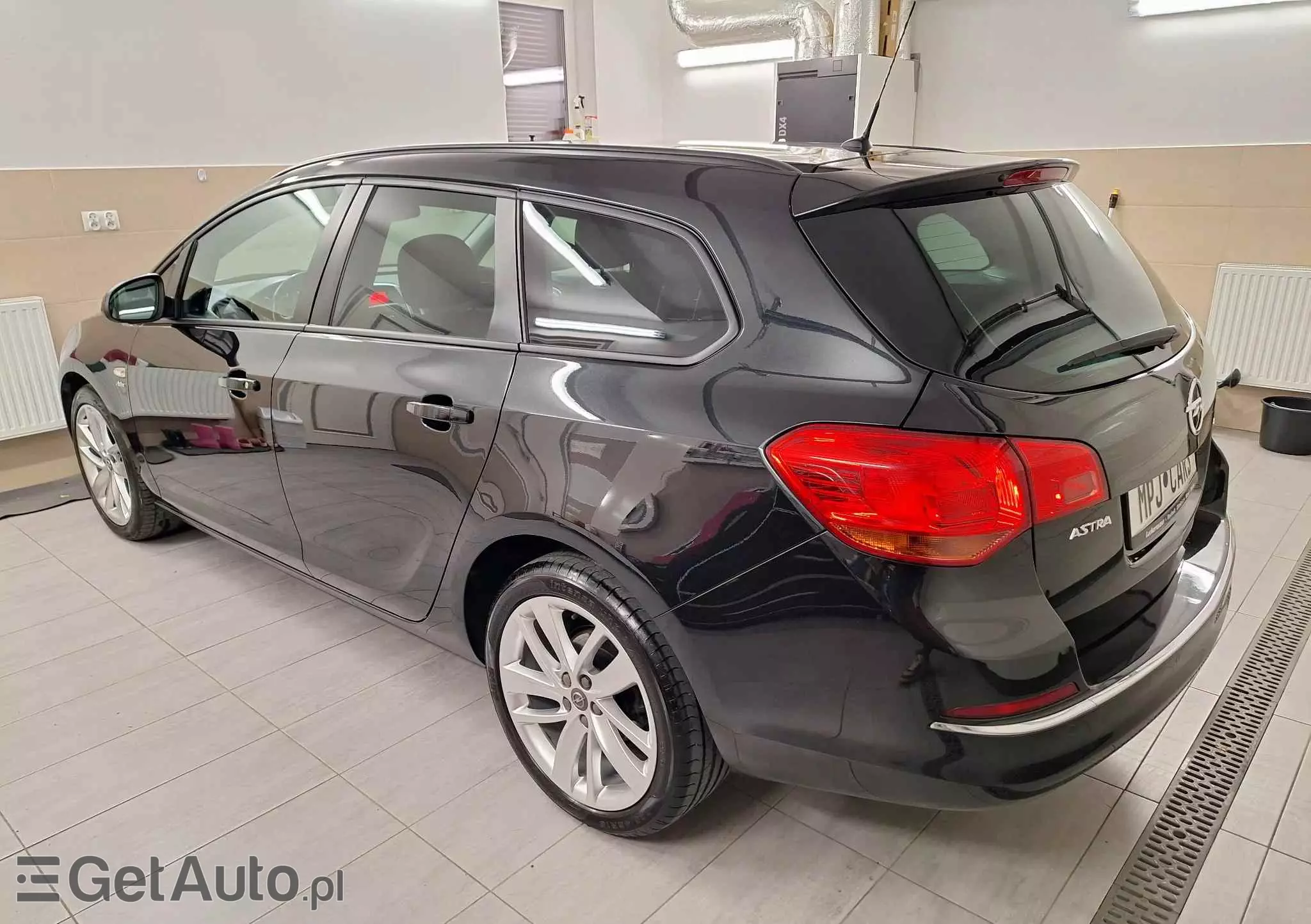 OPEL Astra IV 1.4 T Active EU6