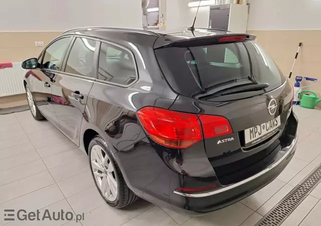 OPEL Astra IV 1.4 T Active EU6