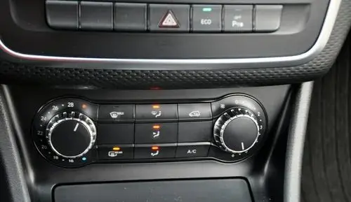 MERCEDES-BENZ Klasa A 