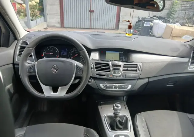 RENAULT Laguna DCi 150 FAP Start-Stop Limited