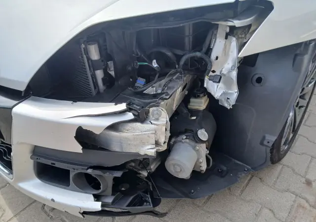 RENAULT Laguna DCi 150 FAP Start-Stop Limited