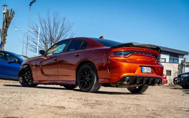 DODGE Charger 6.4 Scat Pack
