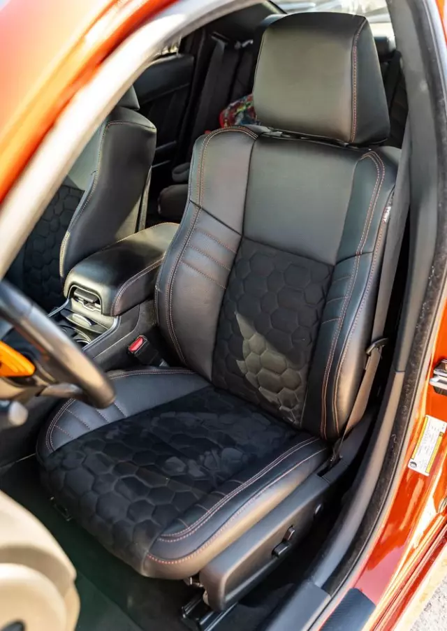 DODGE Charger 6.4 Scat Pack