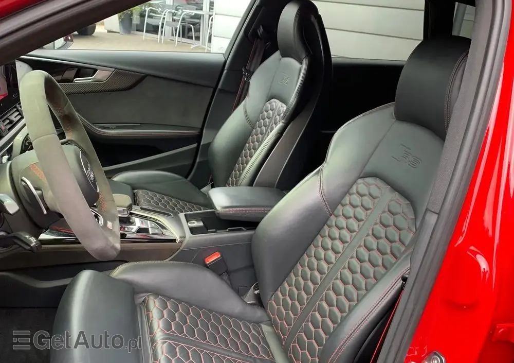 AUDI RS4 Limousine 2.9 TFSI Quattro Tiptr