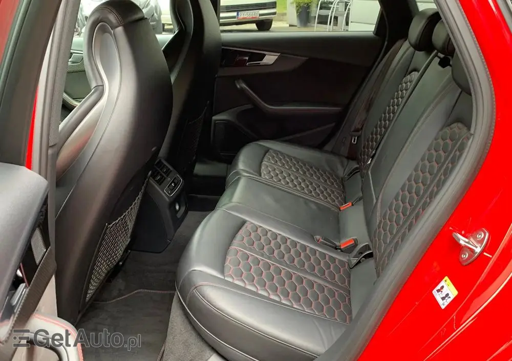 AUDI RS4 Limousine 2.9 TFSI Quattro Tiptr