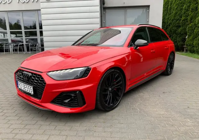 AUDI RS4 Limousine 2.9 TFSI Quattro Tiptr