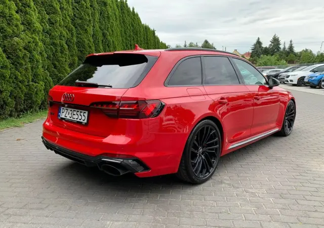 AUDI RS4 Limousine 2.9 TFSI Quattro Tiptr