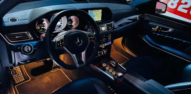 MERCEDES-BENZ Klasa E 