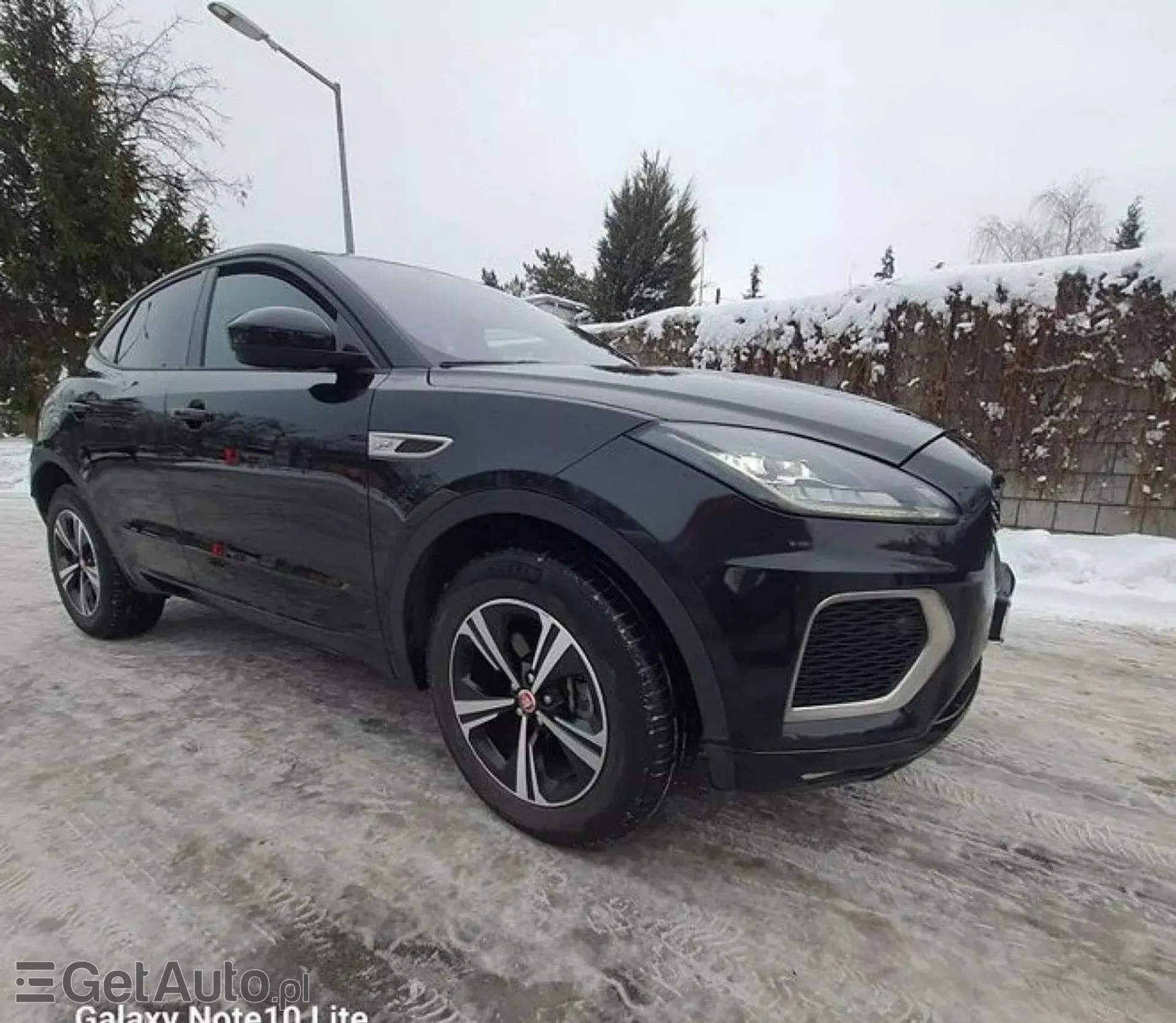 JAGUAR E-Pace 
