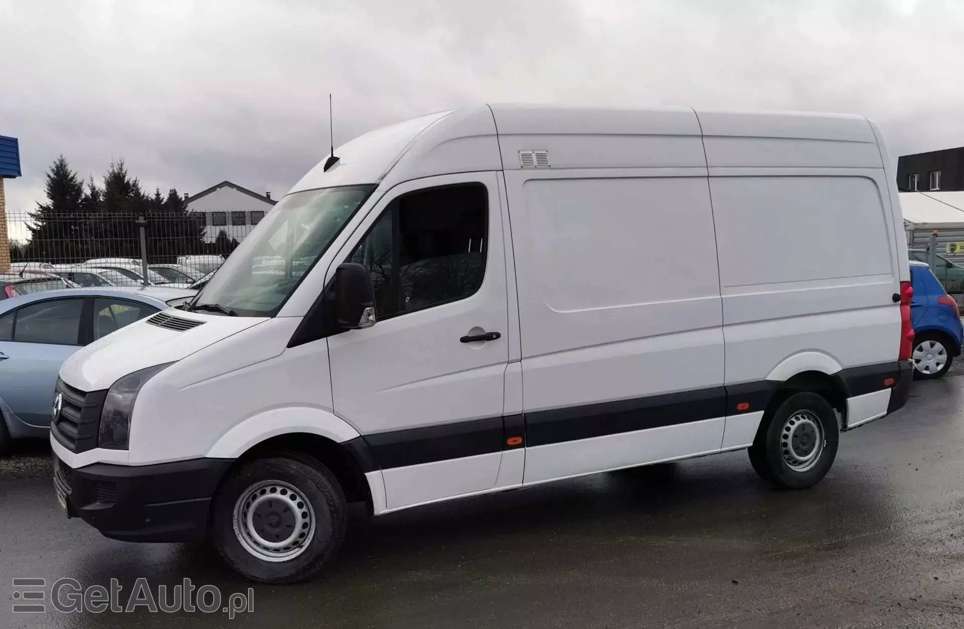 VOLKSWAGEN Crafter 