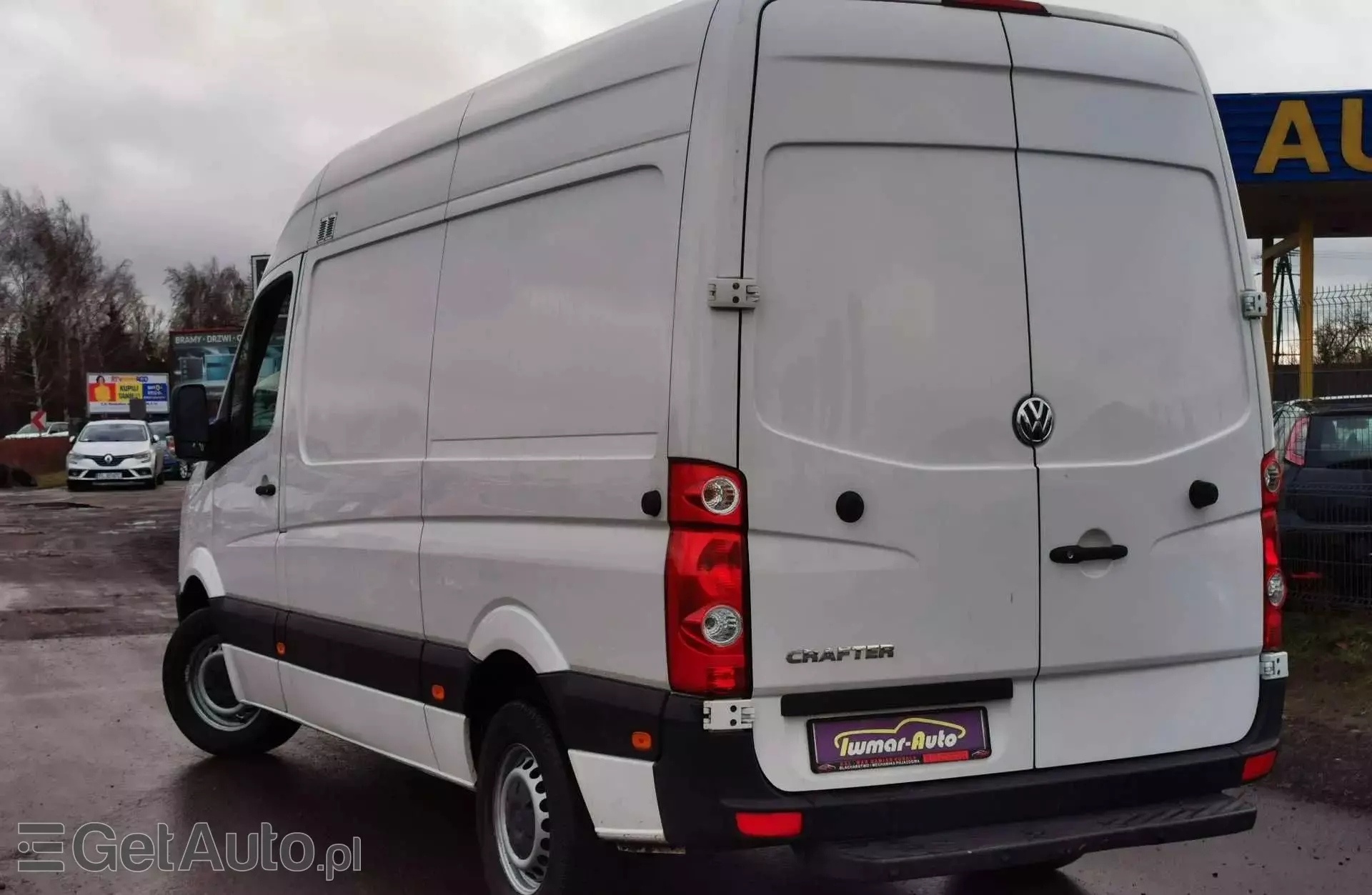 VOLKSWAGEN Crafter 