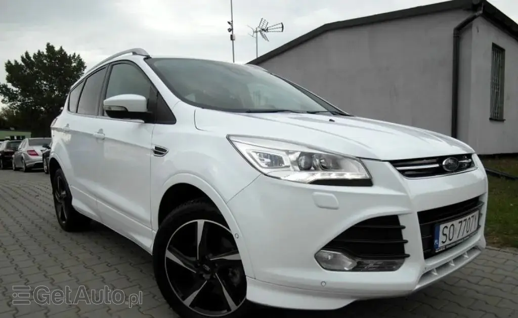 FORD Kuga 