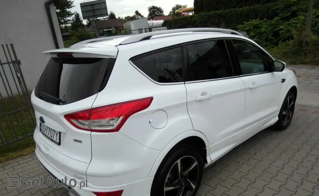 FORD Kuga 