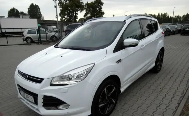 FORD Kuga 