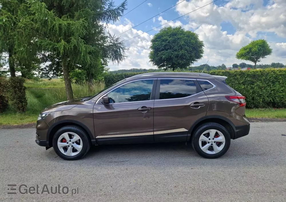 NISSAN Qashqai 1.2 DIG-T Tekna EU6