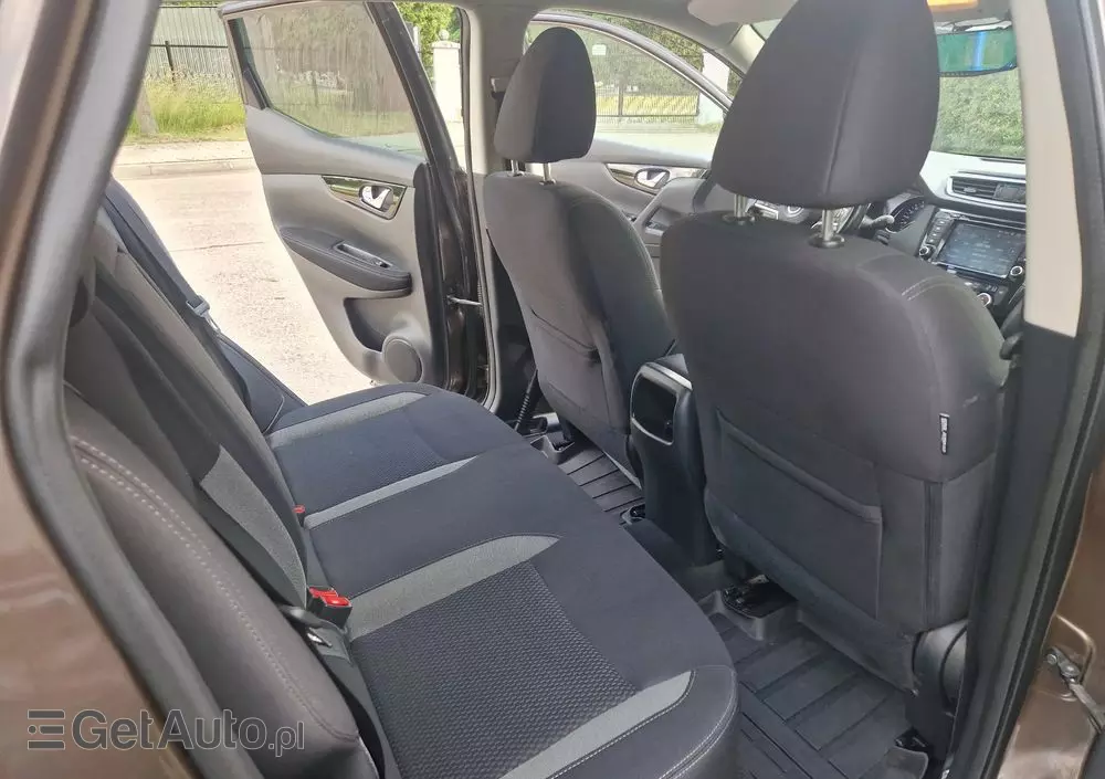 NISSAN Qashqai 1.2 DIG-T Tekna EU6