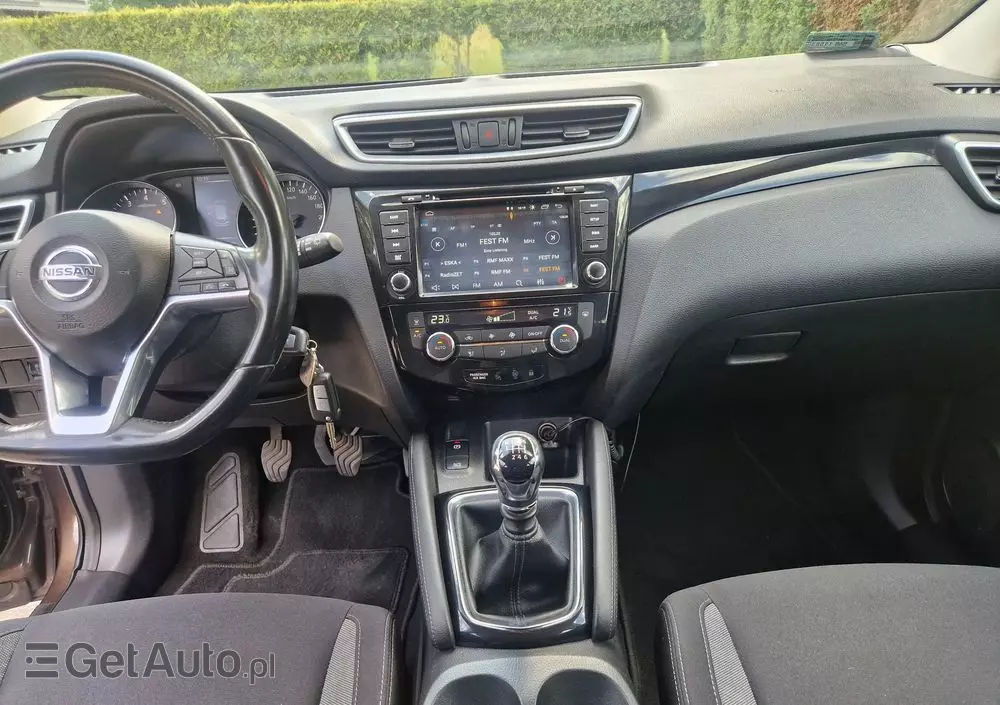 NISSAN Qashqai 1.2 DIG-T Tekna EU6