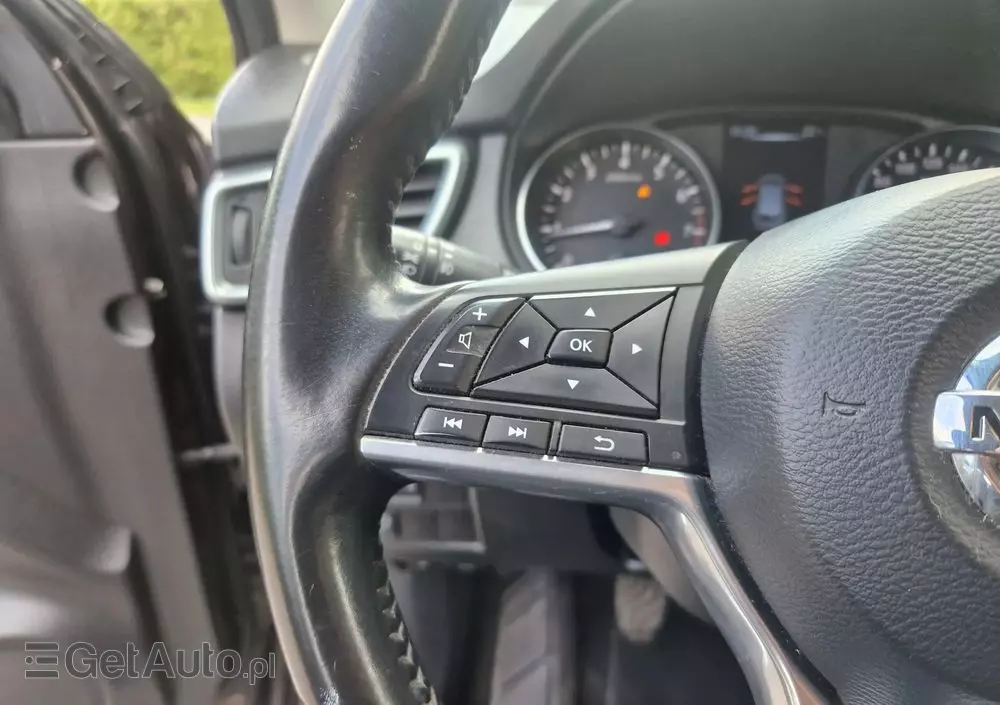 NISSAN Qashqai 1.2 DIG-T Tekna EU6