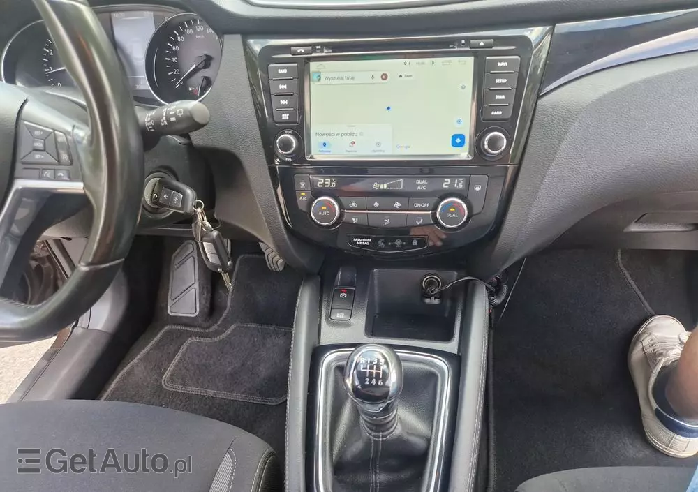 NISSAN Qashqai 1.2 DIG-T Tekna EU6