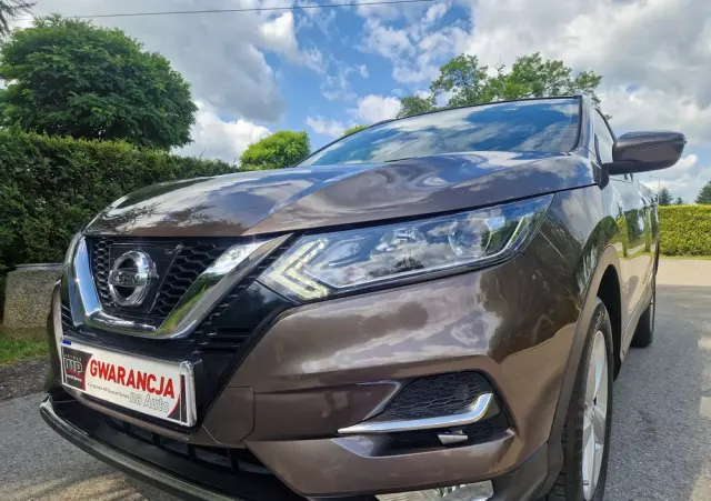 NISSAN Qashqai 1.2 DIG-T Tekna EU6