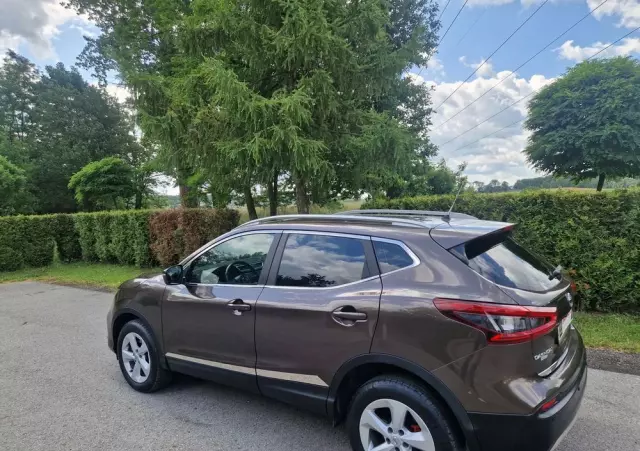 NISSAN Qashqai 1.2 DIG-T Tekna EU6