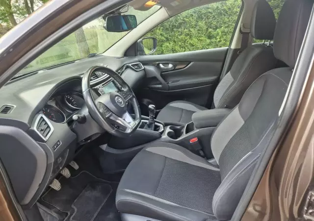 NISSAN Qashqai 1.2 DIG-T Tekna EU6