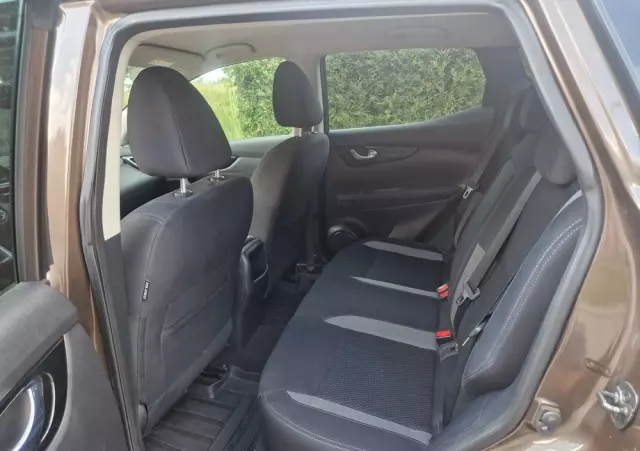 NISSAN Qashqai 1.2 DIG-T Tekna EU6