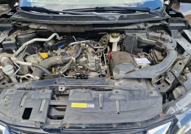 NISSAN Qashqai 1.2 DIG-T Tekna EU6