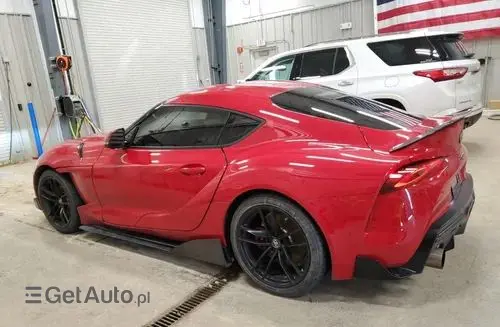 TOYOTA Supra 
