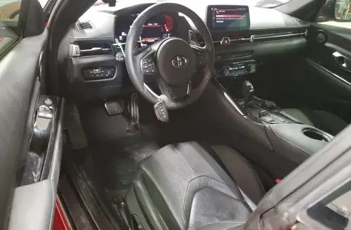 TOYOTA Supra 