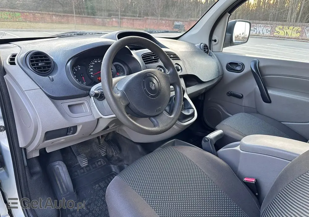 RENAULT Kangoo 
