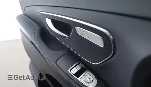 MERCEDES-BENZ Klasa V 