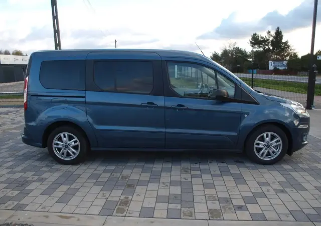 FORD Tourneo Connect Grand 