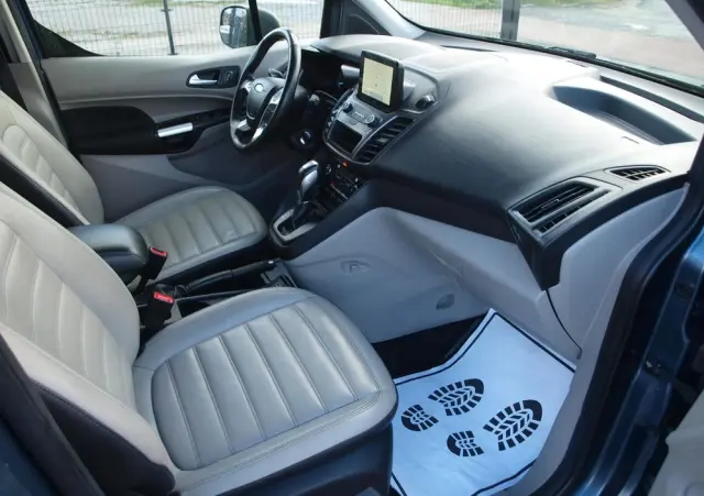 FORD Tourneo Connect Grand 