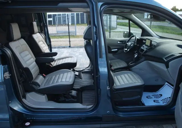 FORD Tourneo Connect Grand 