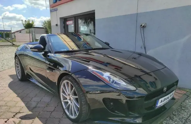 JAGUAR F-type 