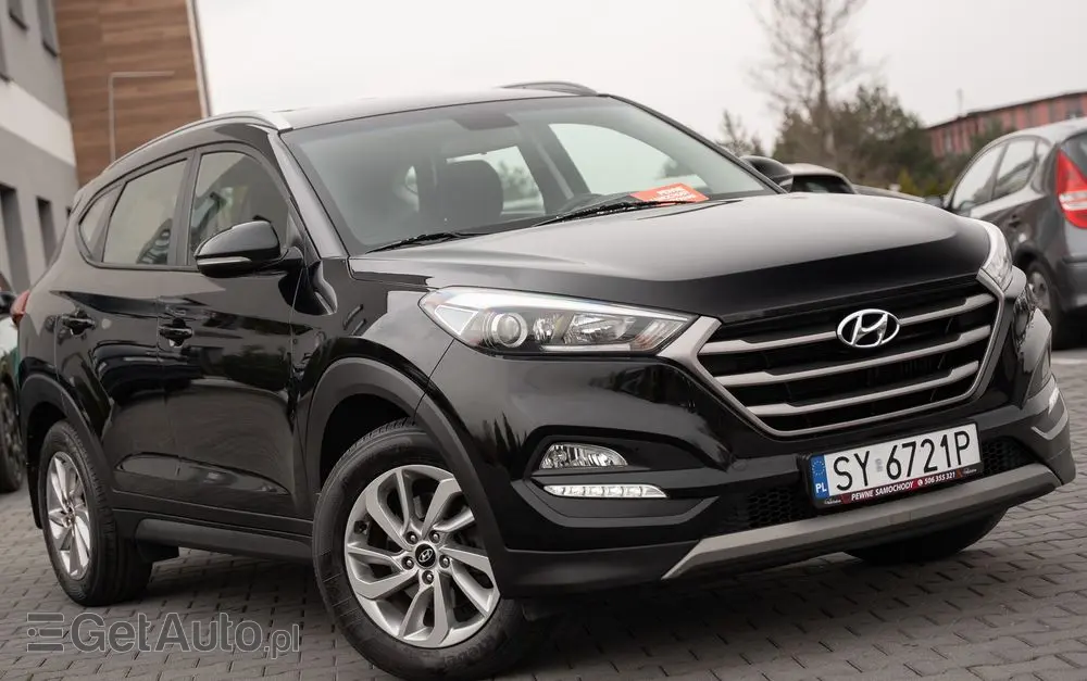 HYUNDAI Tucson 