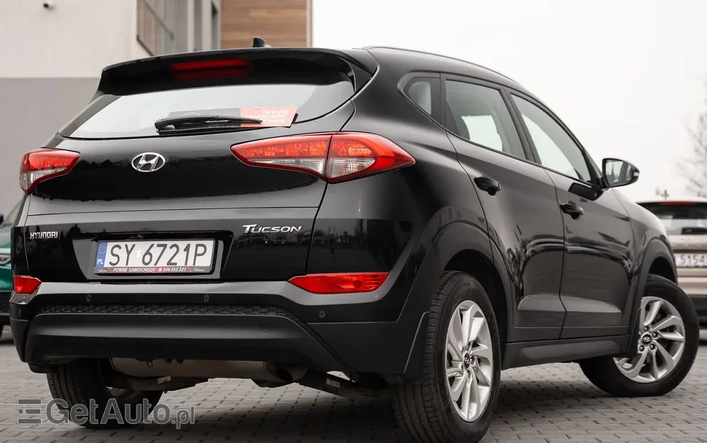 HYUNDAI Tucson 