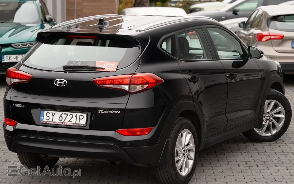 HYUNDAI Tucson 