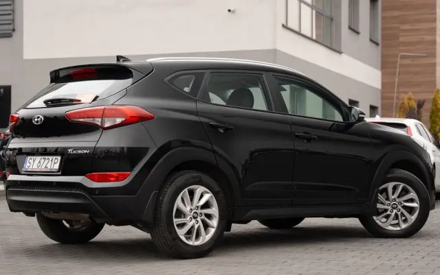 HYUNDAI Tucson 