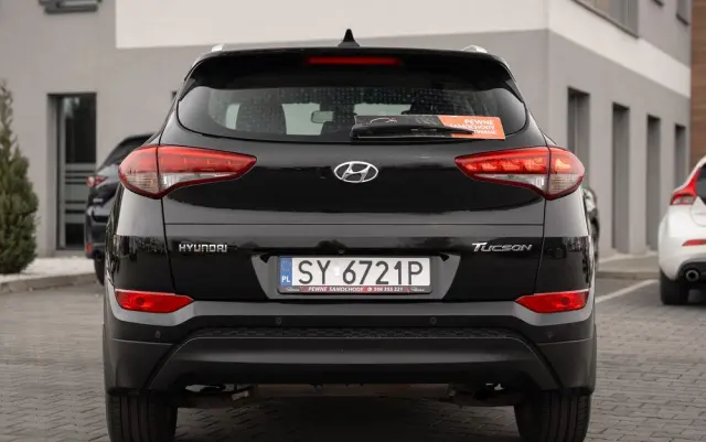 HYUNDAI Tucson 