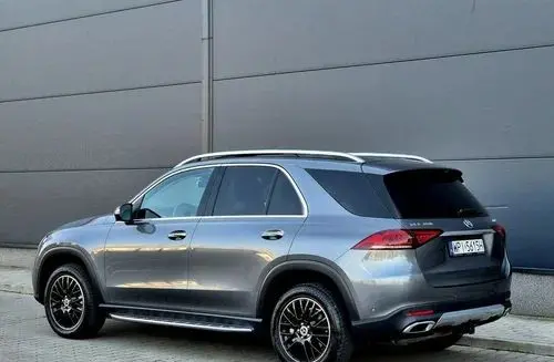 MERCEDES-BENZ GLE 