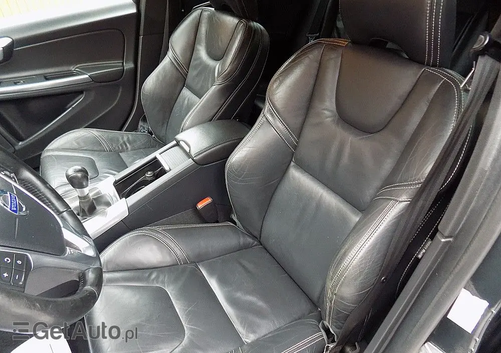 VOLVO V60 Cross Country D3 Kinetic