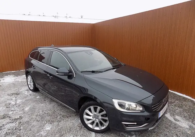 VOLVO V60 Cross Country D3 Kinetic