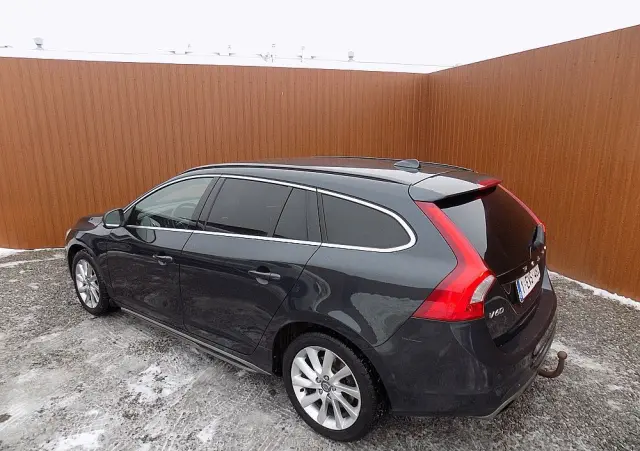 VOLVO V60 Cross Country D3 Kinetic