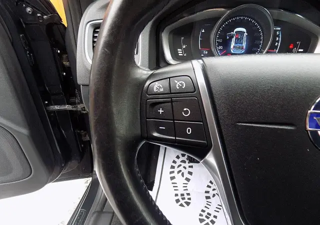 VOLVO V60 Cross Country D3 Kinetic