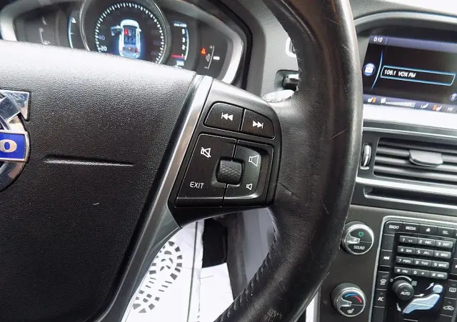 VOLVO V60 Cross Country D3 Kinetic