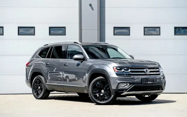 VOLKSWAGEN Atlas 