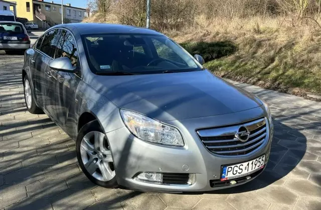 OPEL Insignia 