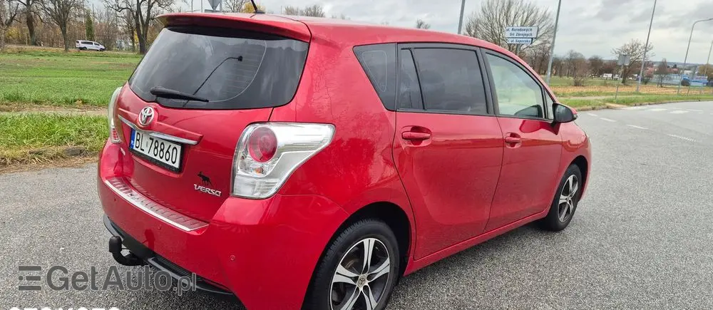 TOYOTA Verso 1.6 5-Sitzer